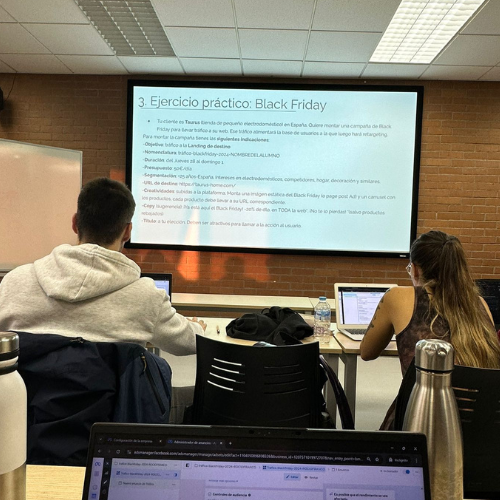 Clase de Digital Media Planning